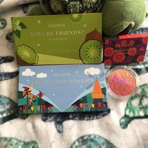 Moira Beauty Palette & Blush Bundle